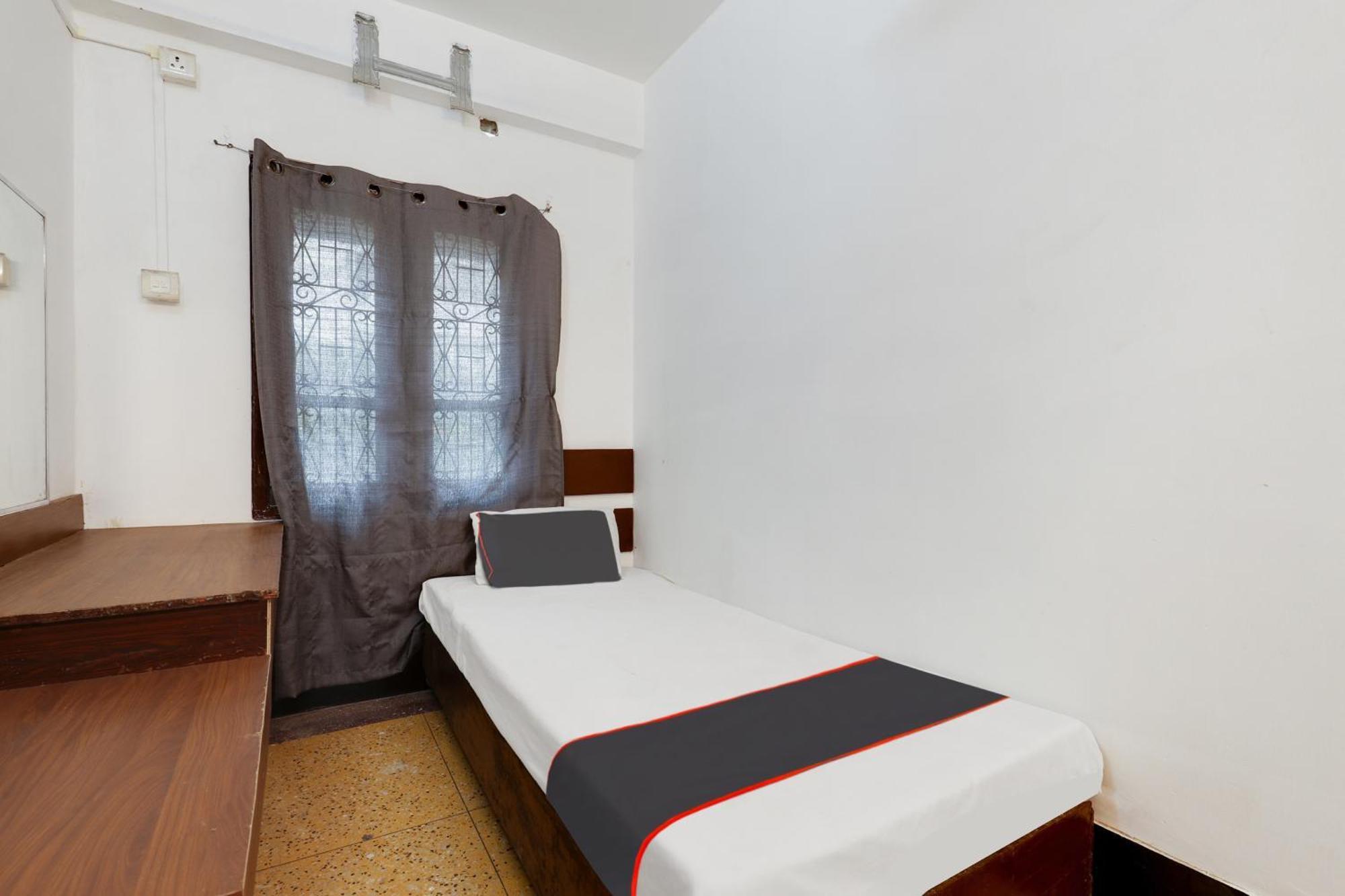 גווהטי Spot On Hotel Nor' - East מראה חיצוני תמונה