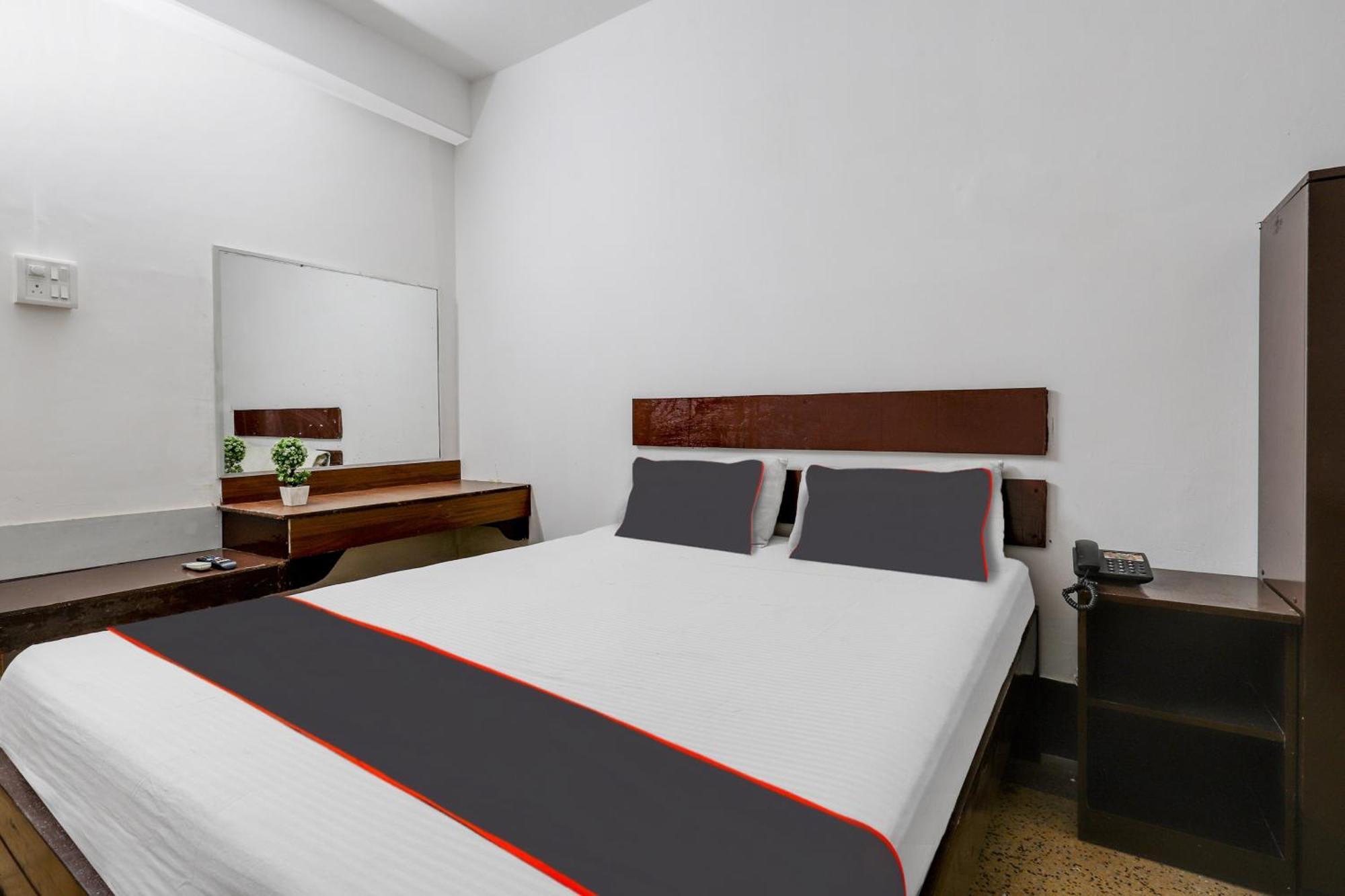 גווהטי Spot On Hotel Nor' - East מראה חיצוני תמונה
